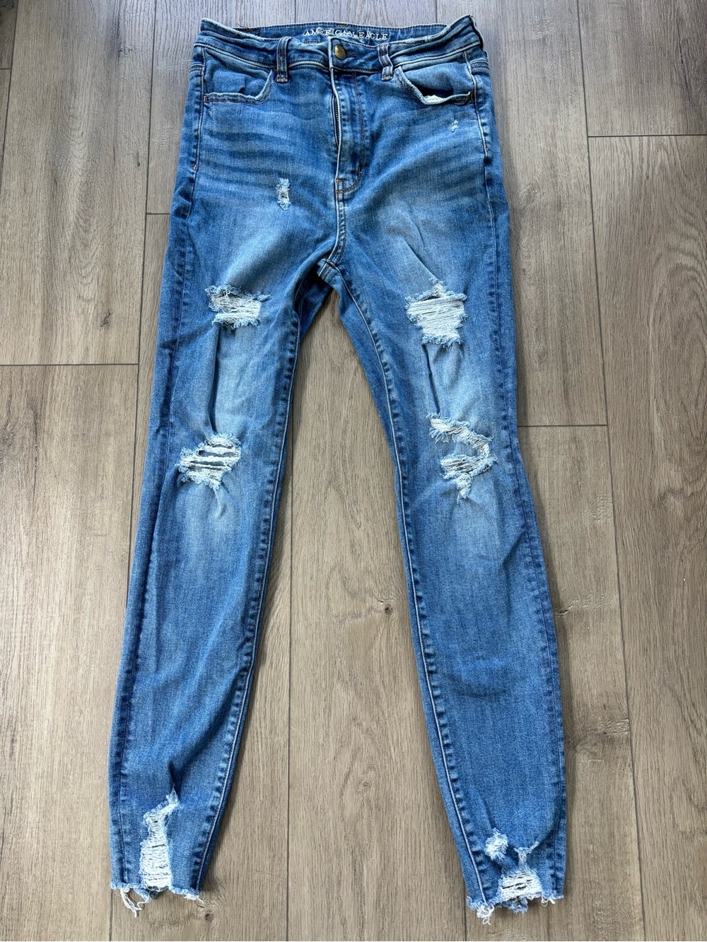 American Eagle Distressed Skinny Jeans